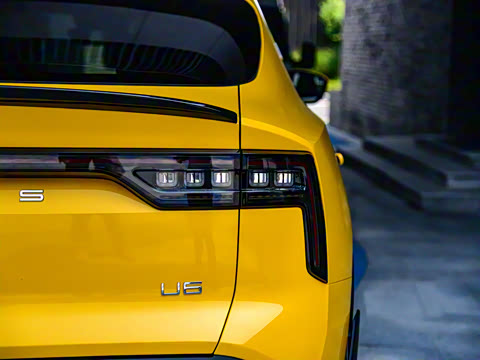 2023�� Play 63kWh