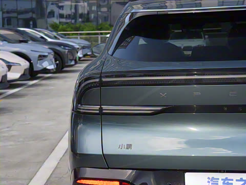 2025�� 702 �������� Max