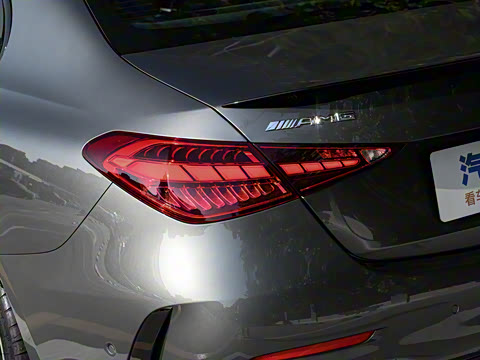 2024�� AMG C 43 4MATIC