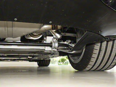 2025�� 4.0T V8 Coupe