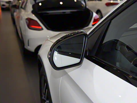 2021�� GLC 260 4MATIC ����SUV