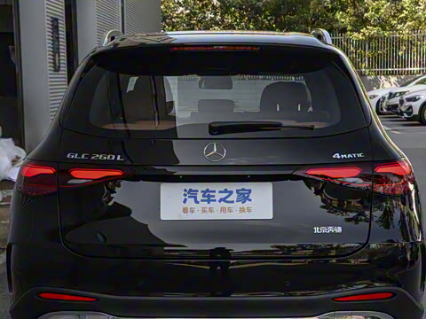 2023�� �Ŀ� GLC 260 L 4MATIC ������ 7��