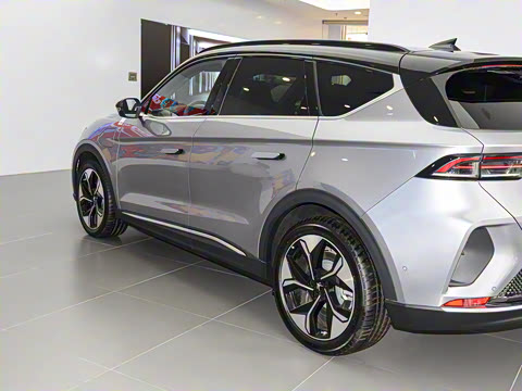 2022�� 653S+ 160kW