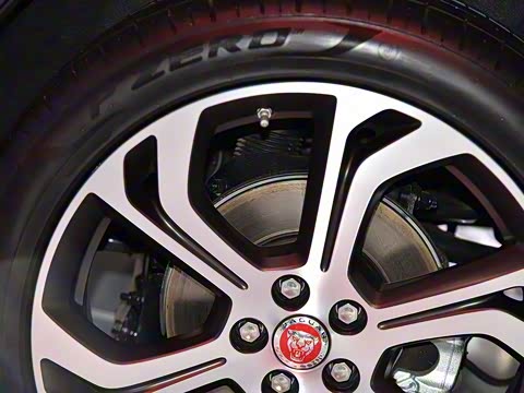 2018�� P200 �׷������� ��V