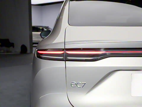 2023�� 100kWh �׷���