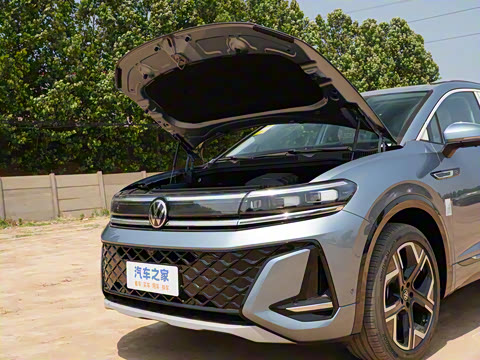 2026�� 450TSI �����콢 6��