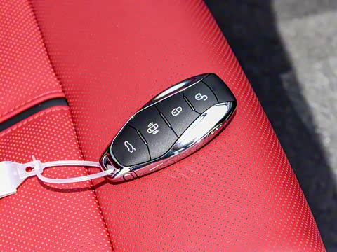 2025�� 2.0T ���а�