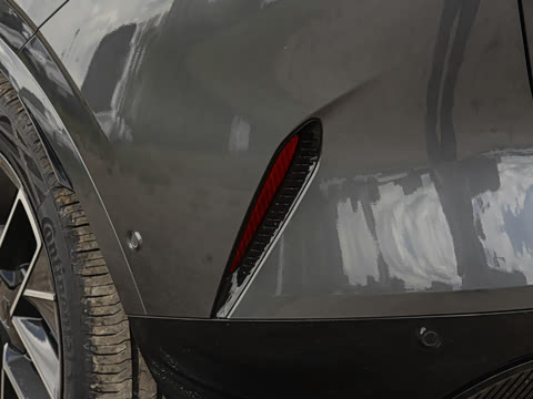 2025�� Max �����