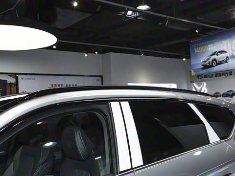 2025�� 688MAX 175kW