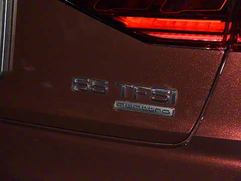 2018�� A8L 55 TFSI quattro�����