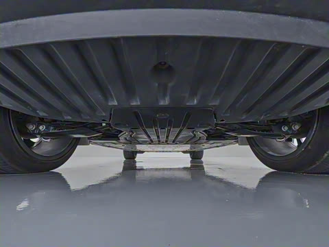 2022�� 50 e-tron quattro ��ҫ�� ������װ