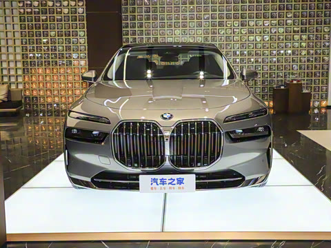 2023�� 740Li ������ ������װ