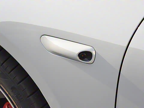 2022�� 100kWh �׷���