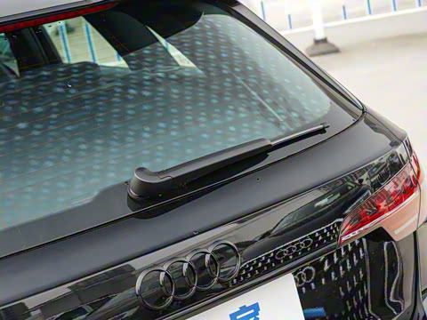 2023�� RS4 Avant ���װ�