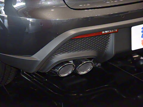 2022�� Macan 2.0T