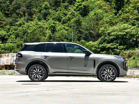 2025�� 215�콢��