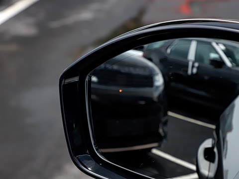 2024�� ��ȡ�˶��� R-DYNAMIC S