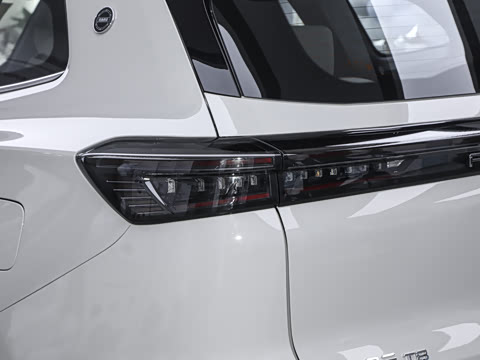 2025�� 1.5T 130km ������ 5��