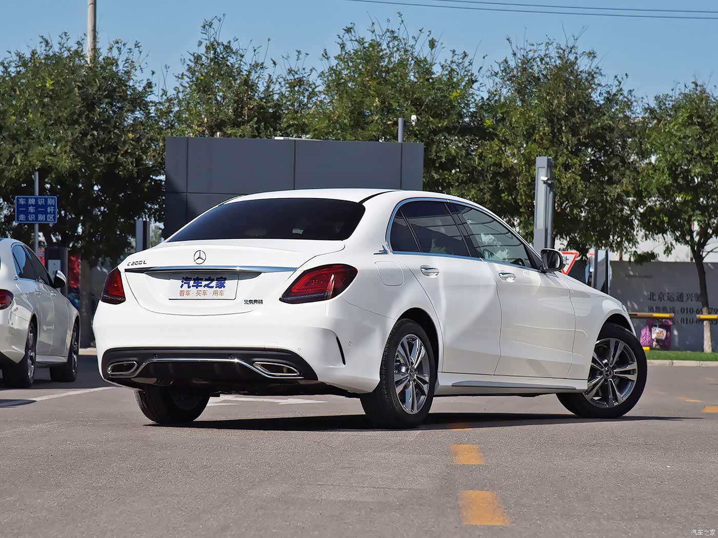 奔驰c级 2020款 c 200 l 时尚型运动版 5475396图片_奔驰_汽车图库