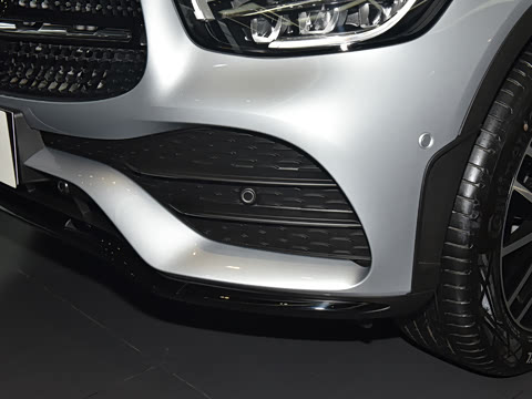 2023�� GLC 260 4MATIC ����SUV