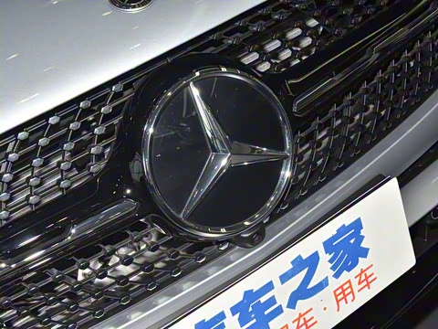 2023�� GLC 260 4MATIC ����SUV