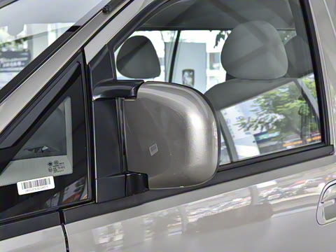 2024�� M5 1.6L ������7��CNG