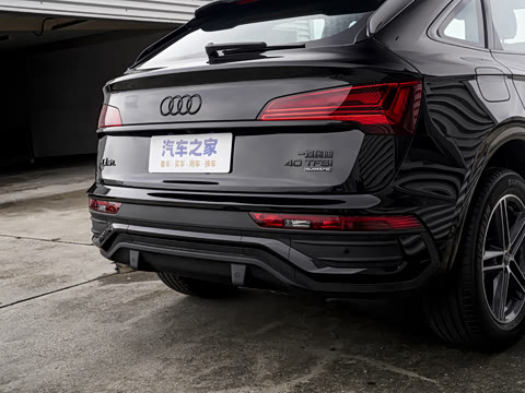 2025�� quattro 45�����ذ� 40 TFSI ʱ����