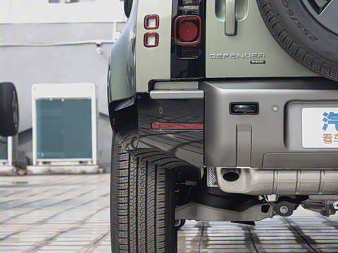 2023�� 110 3.0T P400 X-DYNAMIC HSE