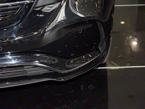 2021�� EQC 400 4MATIC