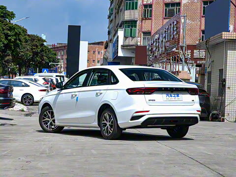 2026�� ��4�� 400������ 1.5L �ֶ���Խ��