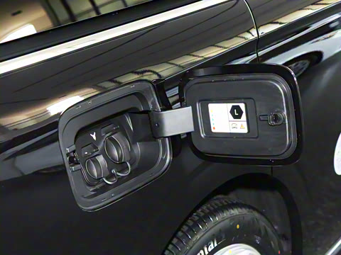 2024�� PHEV ������������