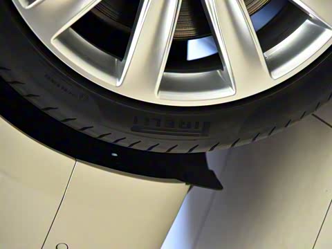 2015�� 6.0T W12 ������