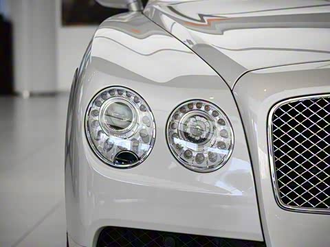 2015�� 6.0T W12 ������