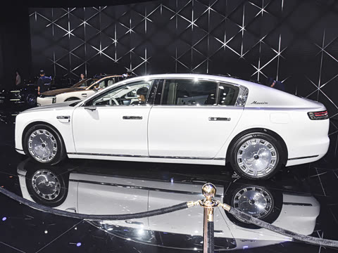 2025�� ���� ��ҫ������ 4��