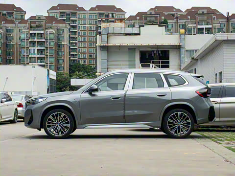 2024�� xDrive25Li M�˶���װ