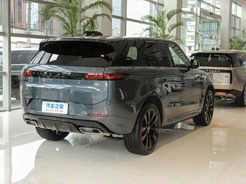 2025�� 400PS Dynamic HSE