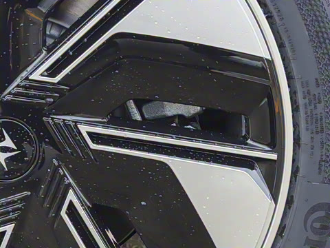 2025�� 210Ultra���Ȱ� 6��