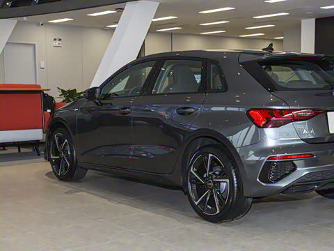 2023�� Sportback 35 TFSI ʱ���˶���