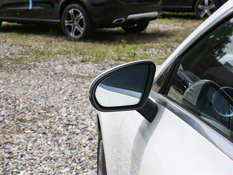 2022�� �Ŀ� CLA 200