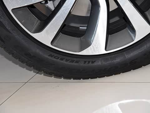 2020�� 249PS R-Dynamic ���ܰ�