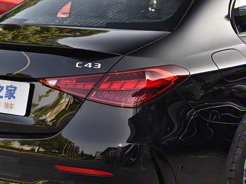 2025�� AMG C 43 4MATIC