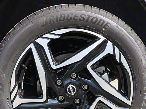 2025�� �Ŀ� ���� 2.0L CVT XV+���Ȱ�