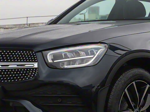 2022�� �Ŀ� GLC 300 L 4MATIC ������