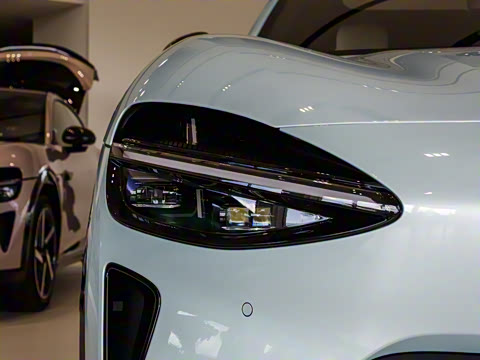 2025�� ��������������