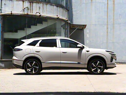 2025�� EV 605�캽Pro��