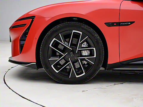 2025�� Ultra�����