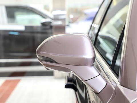 2022�� 3.0T ��������������