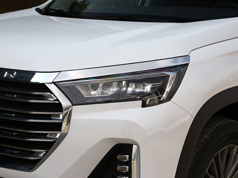 2023�� 1.5T �ֶ��� 5��