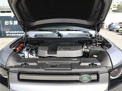 2023�� 110 3.0T P400 X-DYNAMIC HSE