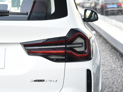 2022�� xDrive25i M�˶���װ